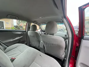 Toyota Corolla LE 4dr Sedan (1.8L 4cyl 4A) 2011 Red
