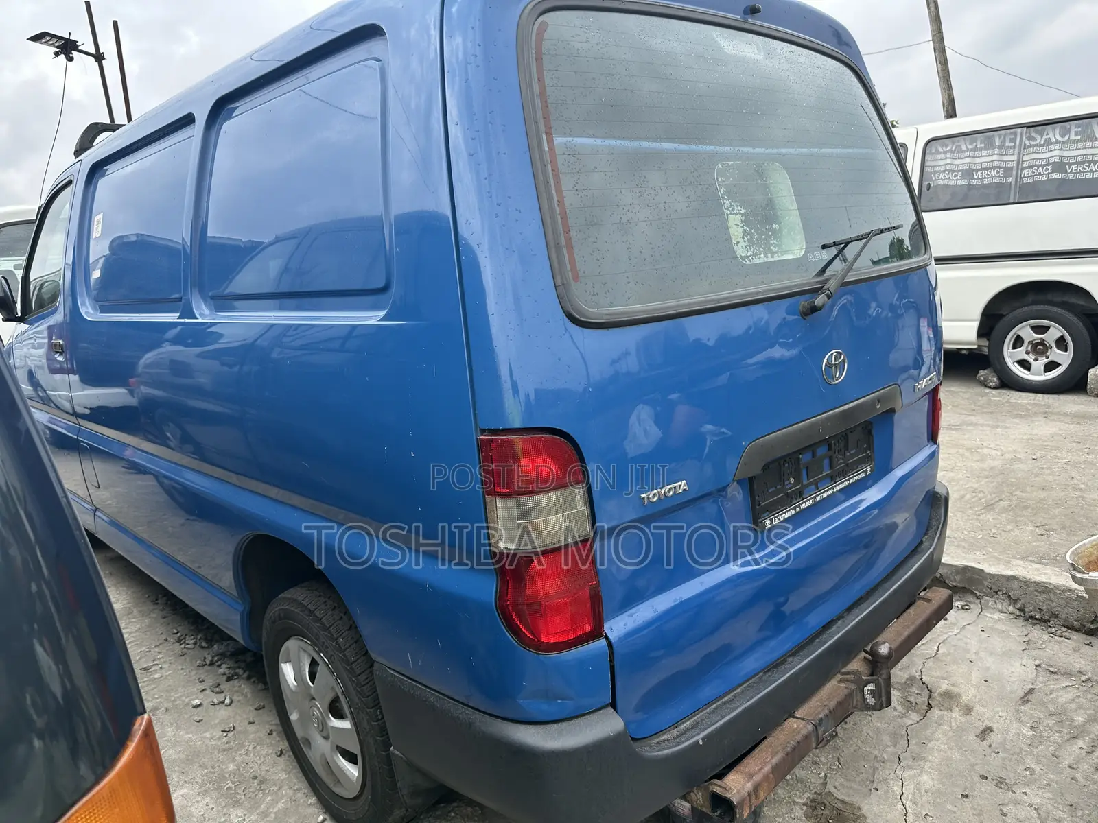 Toyota HiAce 2007 Blue