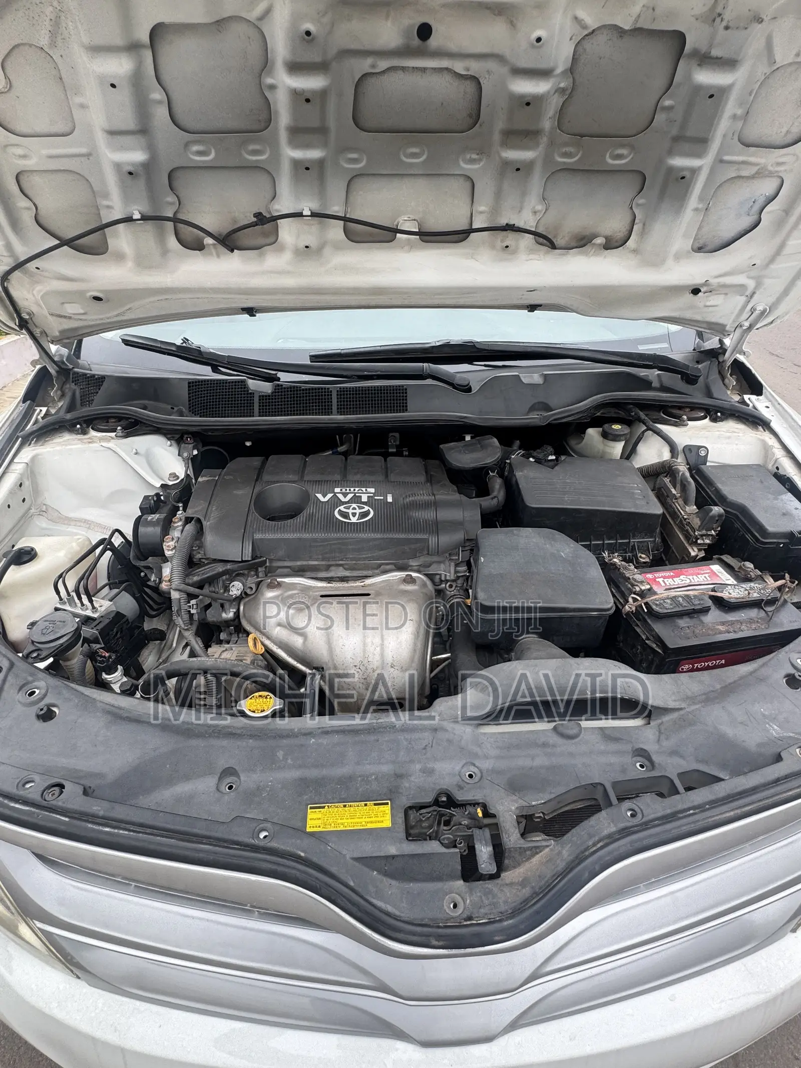 Toyota Venza XLE 2010 White