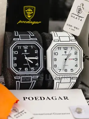 Poedagar Quartz Watch