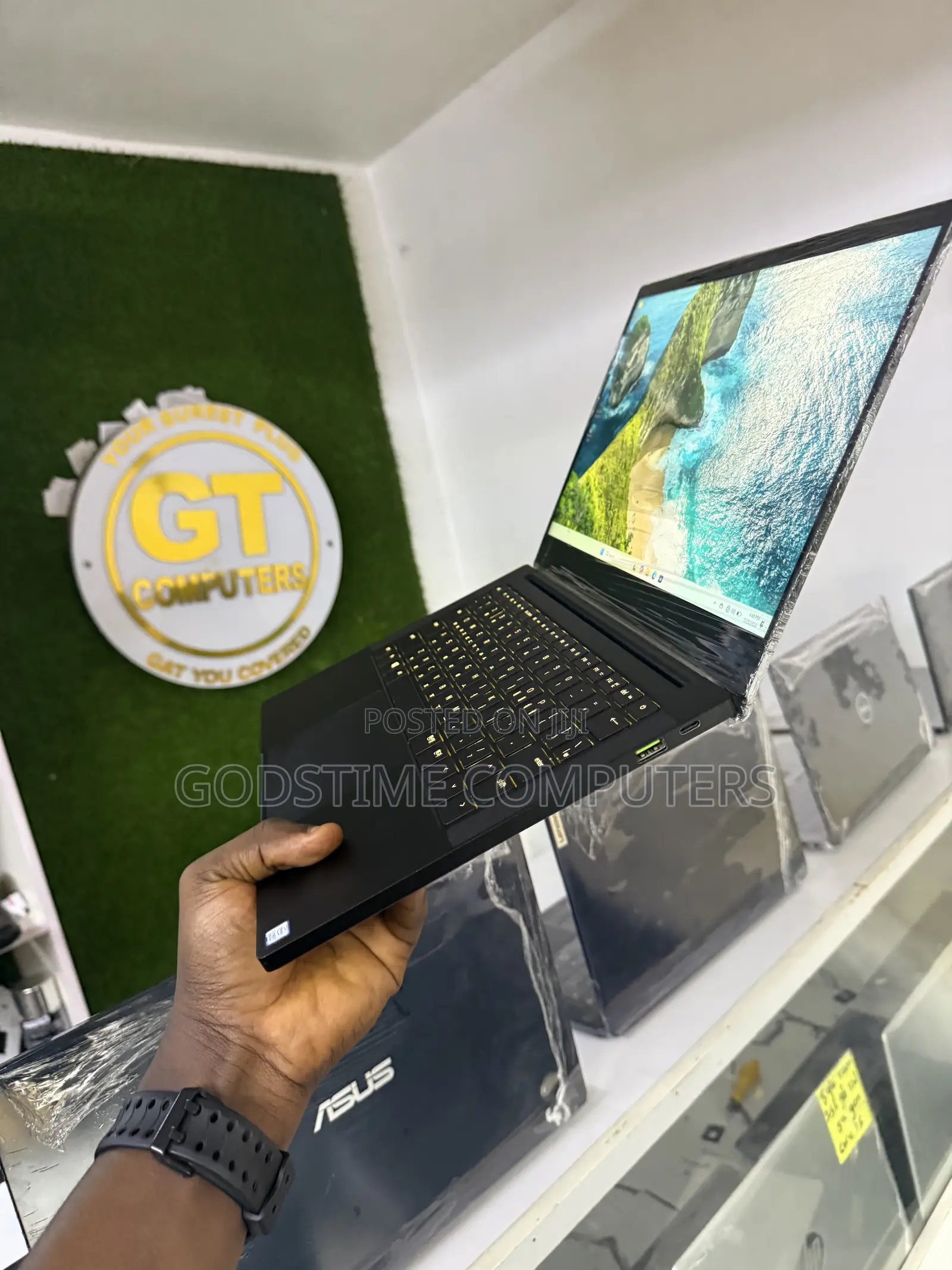 New Laptop Razer 16GB Intel Core i7 SSD 1T