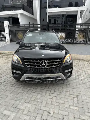 Mercedes-Benz M Class ML400 4MATIC 4dr SUV AWD (3.0L 6cyl Turbo 7A)