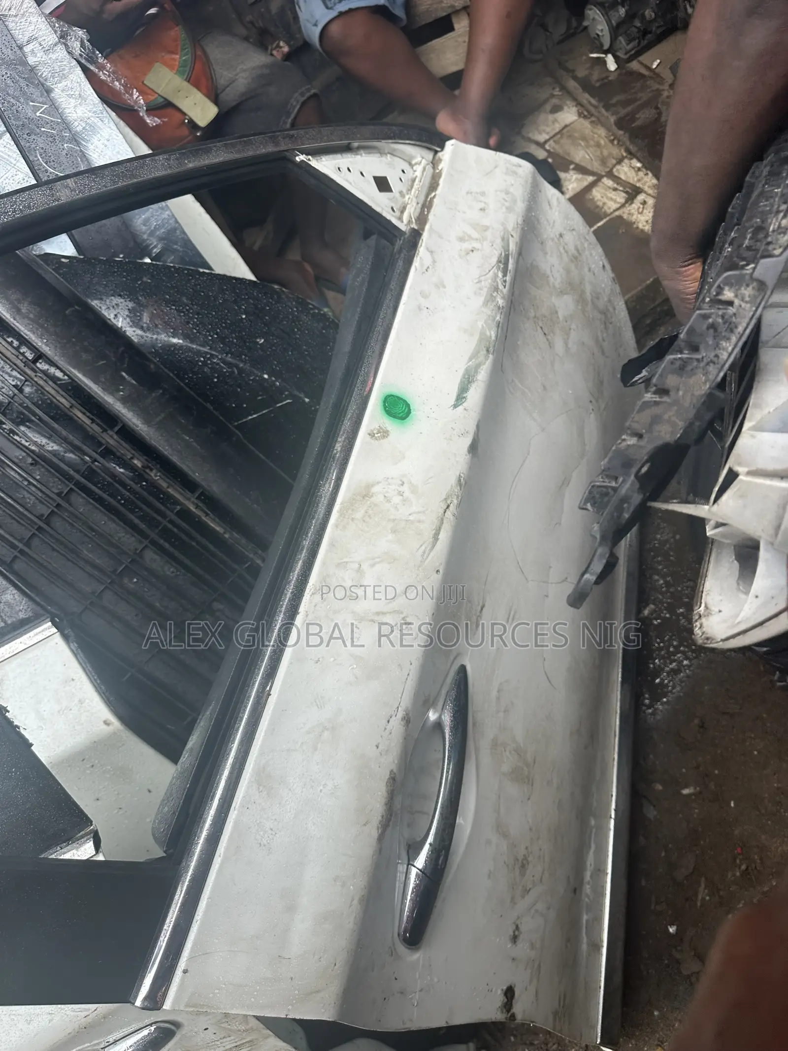 Front Right Door Jx 35