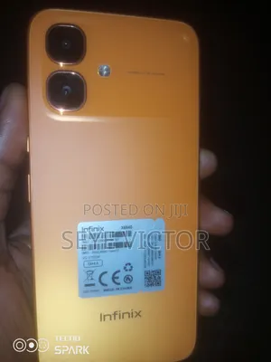 New Infinix Smart 20 64 GB Orange