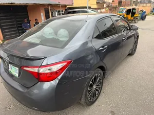 Toyota Corolla 2014 Gray