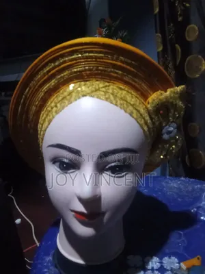 Auto Gele, Fan