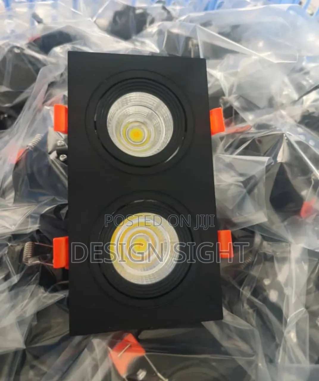 Double Adjustable Recessed COB LED Downlight With a Rectangular Trim