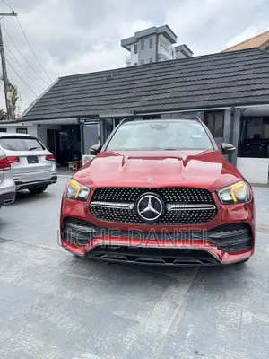 Mercedes-Benz GLE-Class 2020 Red