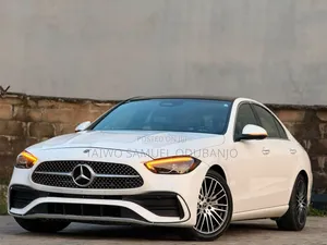Mercedes-Benz C300 2024 White