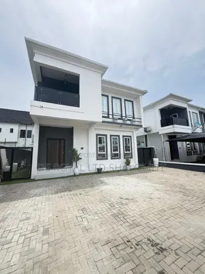4bdrm Duplex in Ilaje / Lekki for sale
