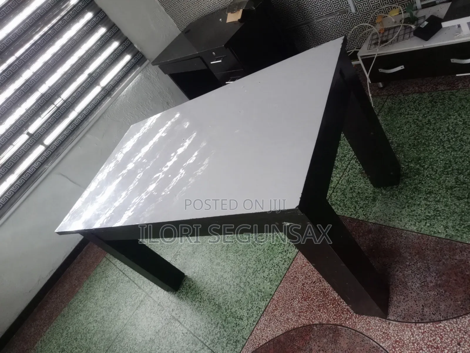 Dinning Table