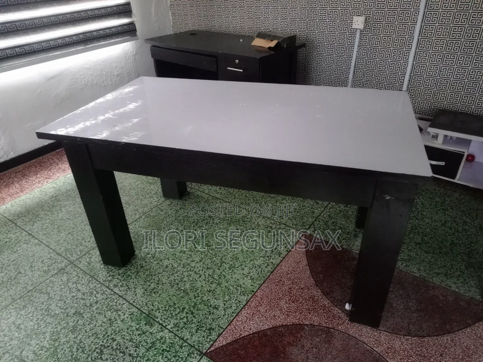 Dinning Table