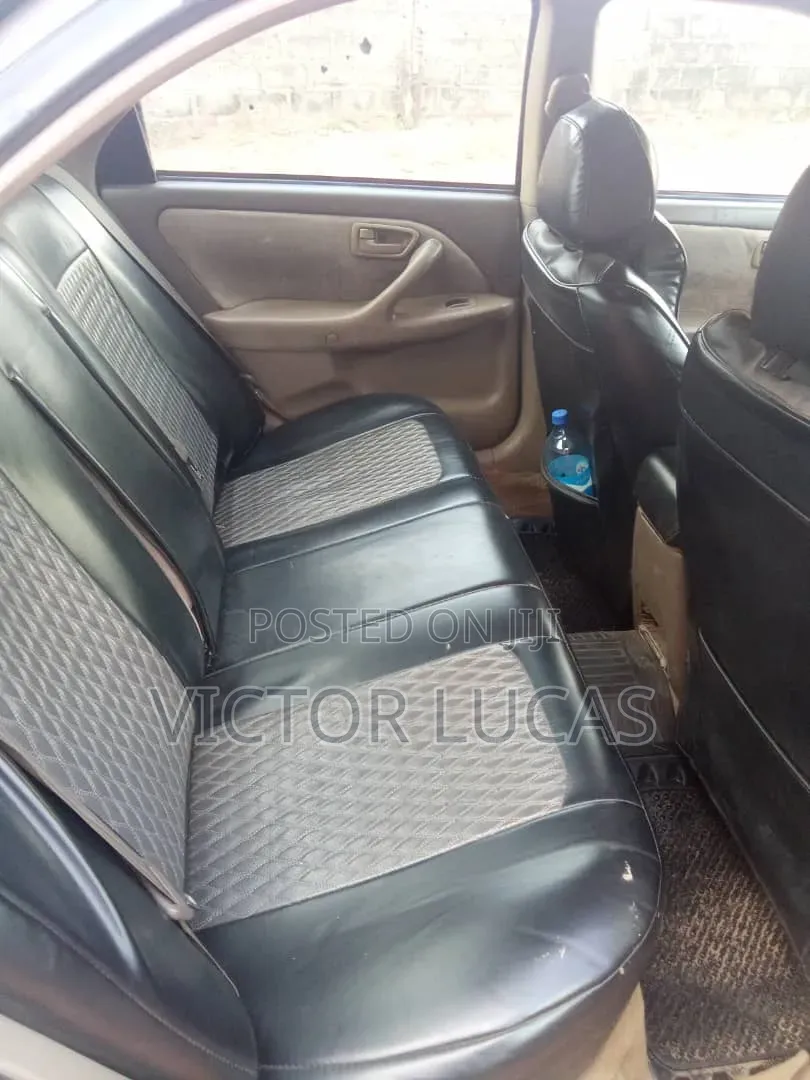 Toyota Camry 2001 Gray