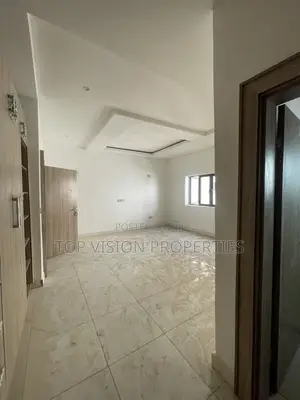 4bdrm Townhouse / Terrace in Life Camp for rent