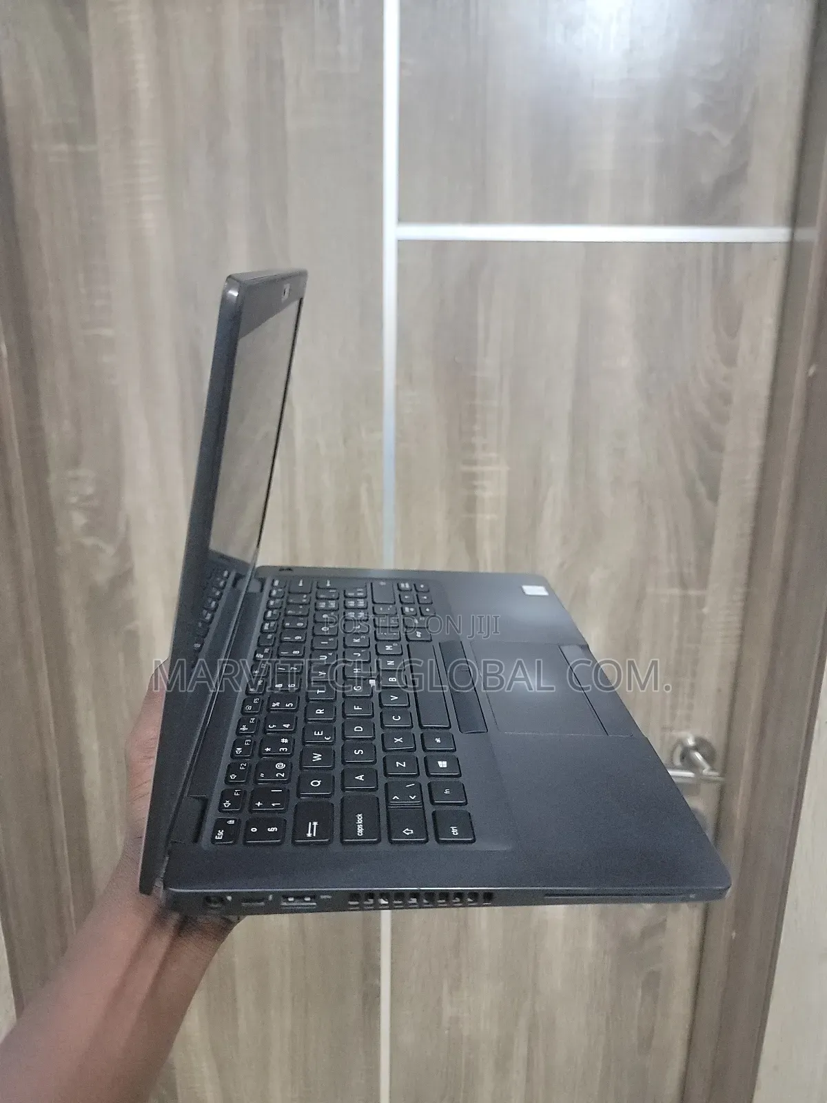 Laptop Dell Latitude 5400 8GB Intel Core i7 SSD 256GB