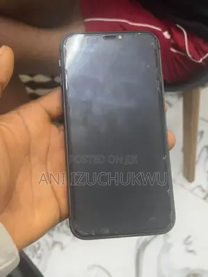 Apple iPhone 11 64 GB Black