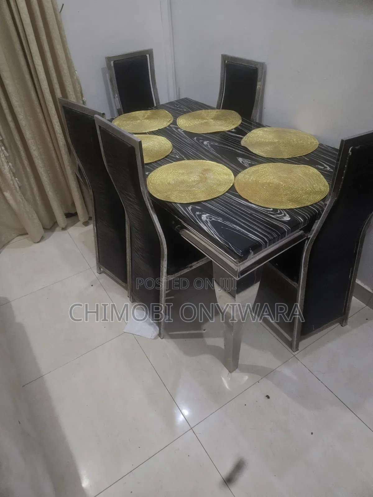 Dinning Table