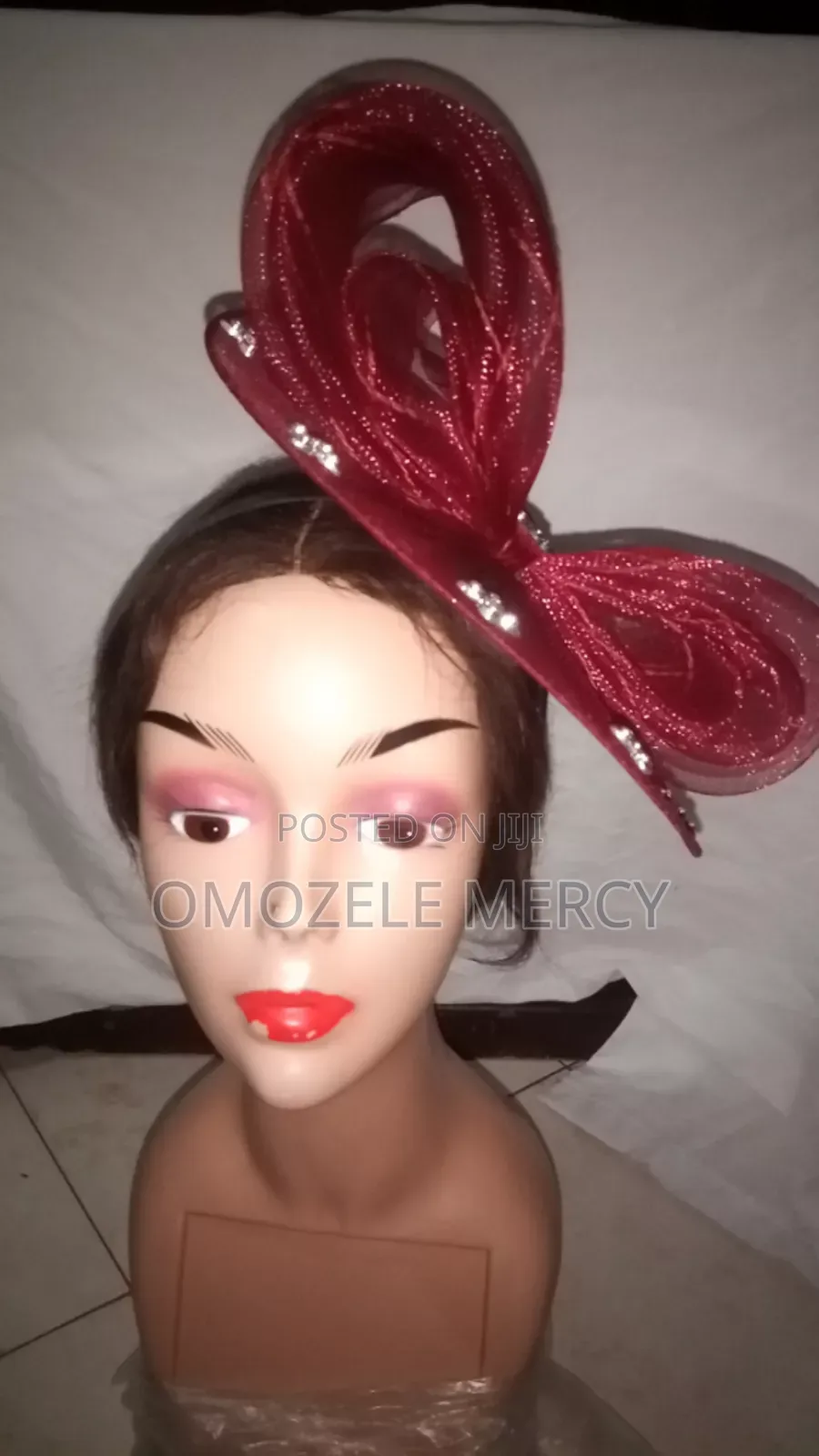 Gorgeous Wine Fascinator