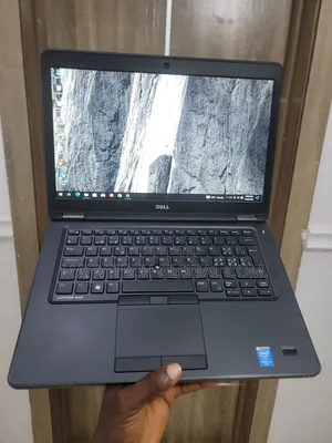 Laptop Dell Latitude 5450 8GB Intel Core i5 SSD 256GB