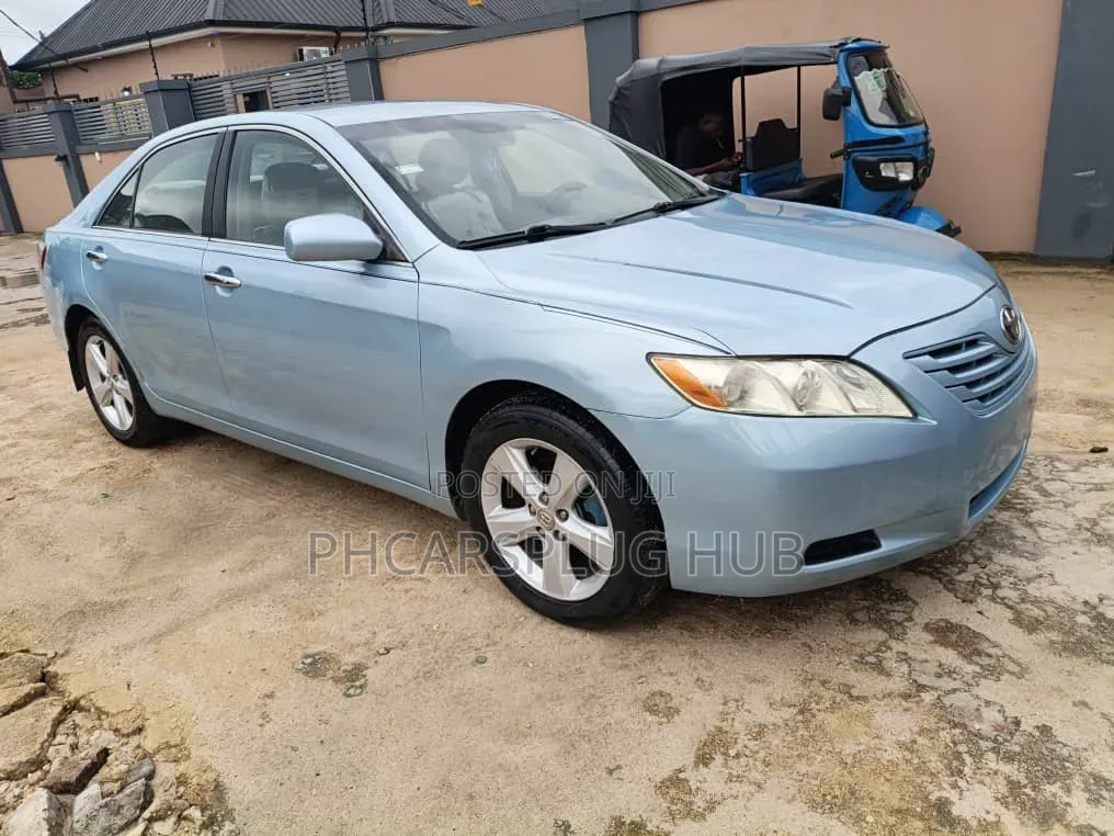 Toyota Camry 2009 Blue
