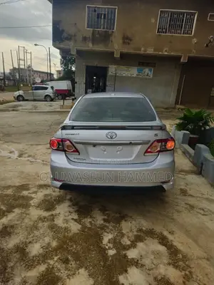 Toyota Corolla 2013 Silver