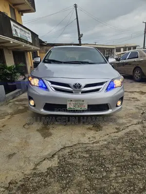 Toyota Corolla 2013 Silver