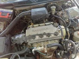 Honda Civic 2000 Gold