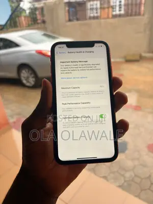 Apple iPhone XR 64 GB Red