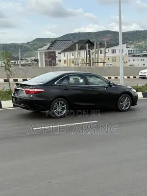 Toyota Camry SE 4dr Sedan (2.5L 4cyl 6A) 2015 Black