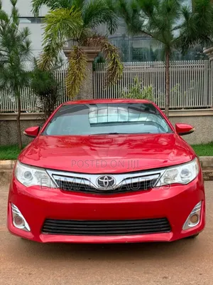 Toyota Camry 2013 Red