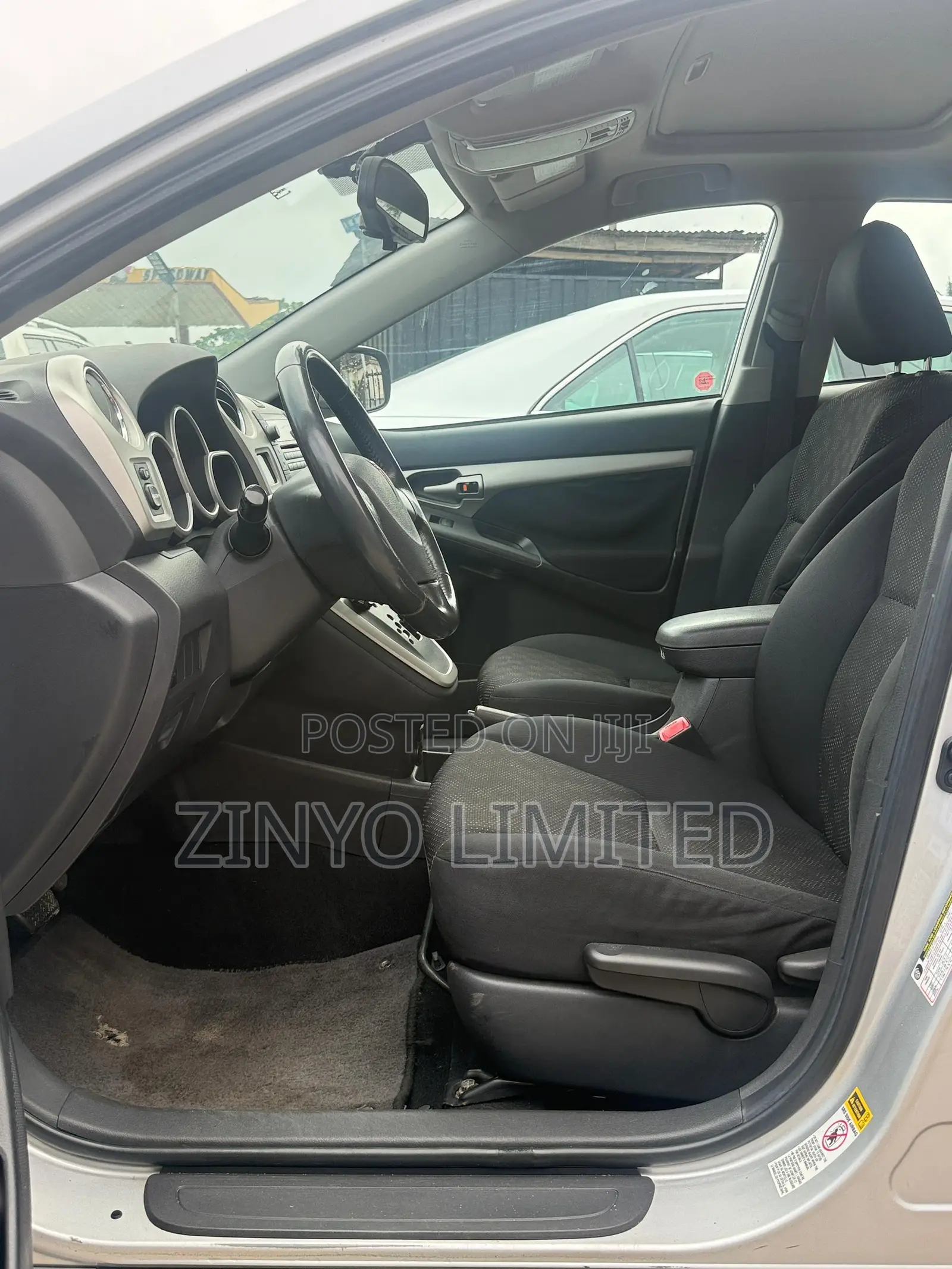 Pontiac Vibe 2008 Silver