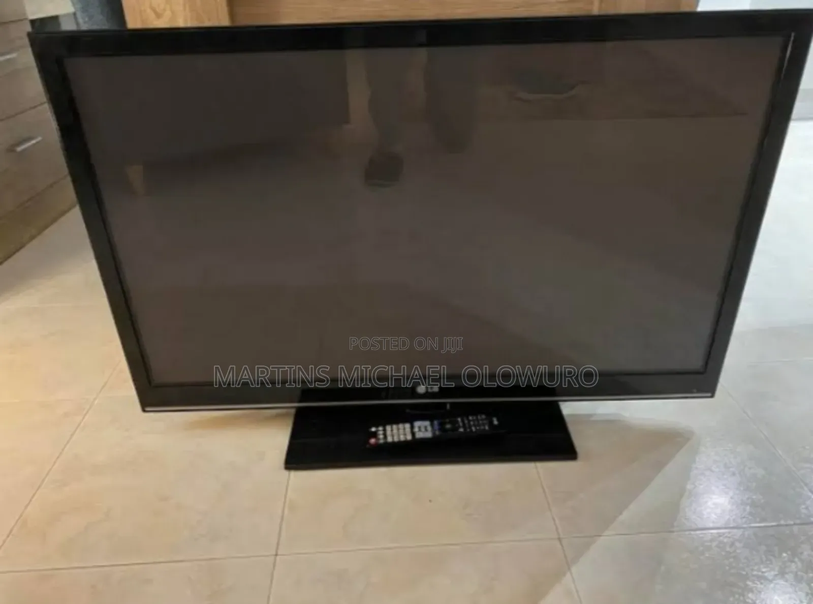 LG Smart Flat Screen TV