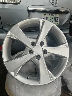 16inches for Toyota Corolla Shining Silver Available in Stock