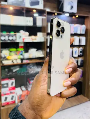 Apple iPhone 14 Pro Max 256 GB Gold