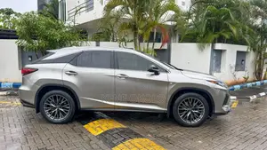 Lexus RX 2020 Gold