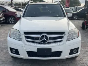 Mercedes-Benz GLK-Class 350 4MATIC 2011 White