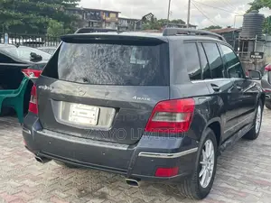Mercedes-Benz GLK-Class 350 4MATIC 2011 Gray