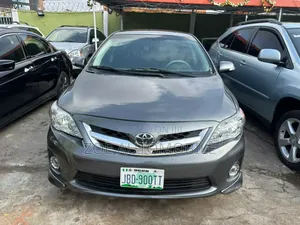 Toyota Corolla 2013 Gray