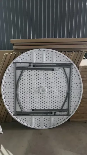 Foldable Round Event Table