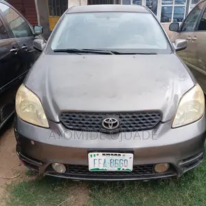 Toyota Matrix 2004 Gray