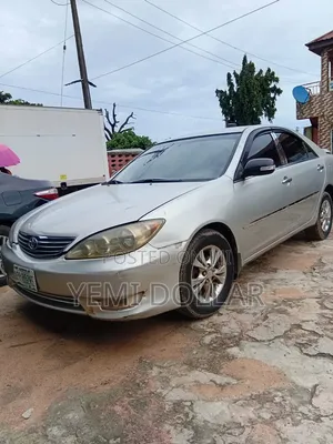 Toyota Camry 2006 Silver