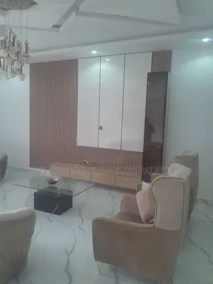 Complete Set of Living Room Chairs With Television Console