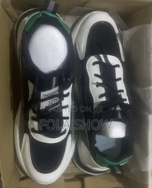 2026 Unisex Sneakers