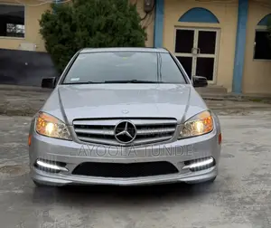 Mercedes-Benz C300 Sport 4Matic Sedan AWD (3.0L 6cyl 7A) 2010 Black