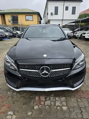 Mercedes-Benz C400 2016 Black