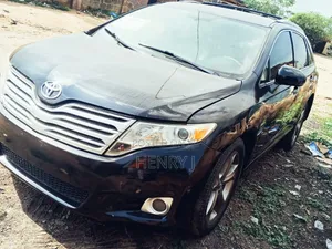 Toyota Venza 2011 Black