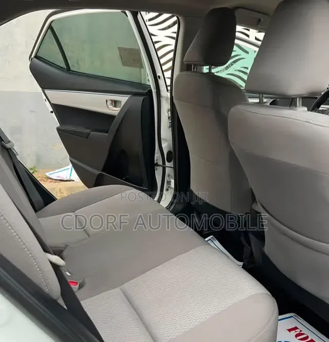 Toyota Corolla 2014 White