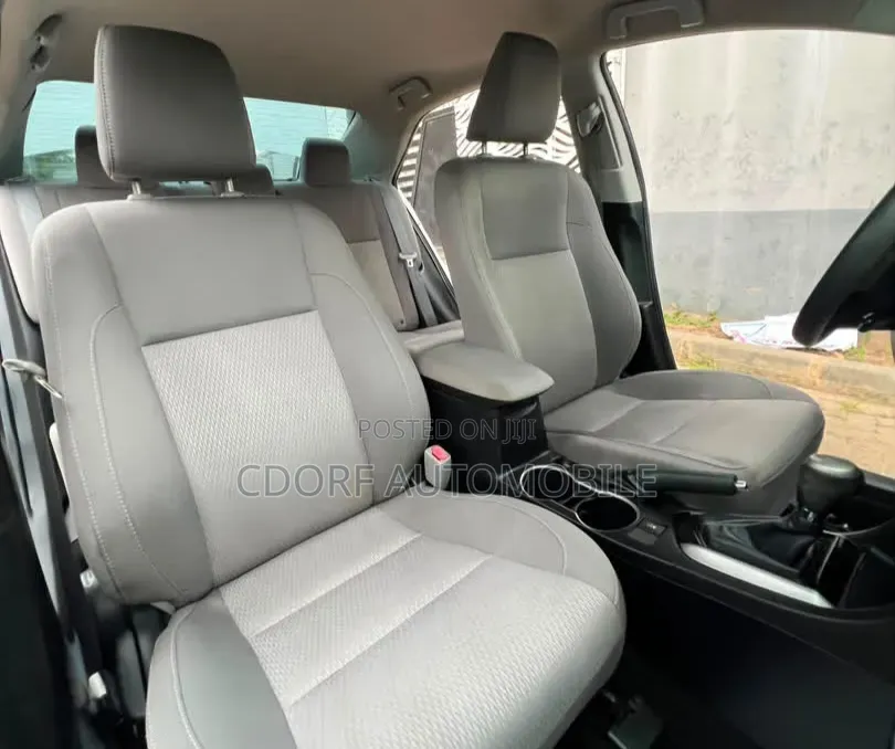 Toyota Corolla 2014 White