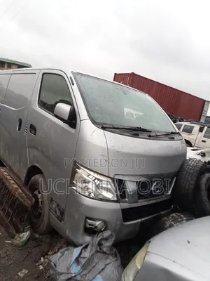 Hyundai H1 2010 Silver