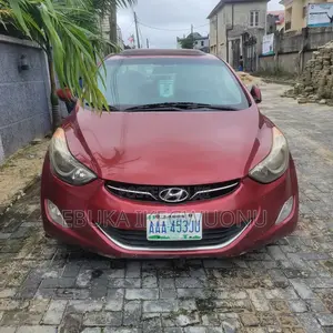 Hyundai Elantra Limited Sedan FWD (1.8L 4cyl 6A) 2013 Red